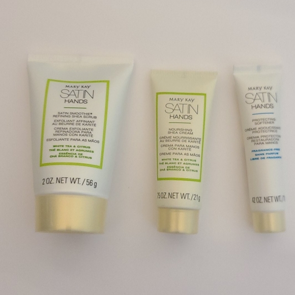 Mary Kay Other - Mary Kay Satin Hands Travel Size (mini)